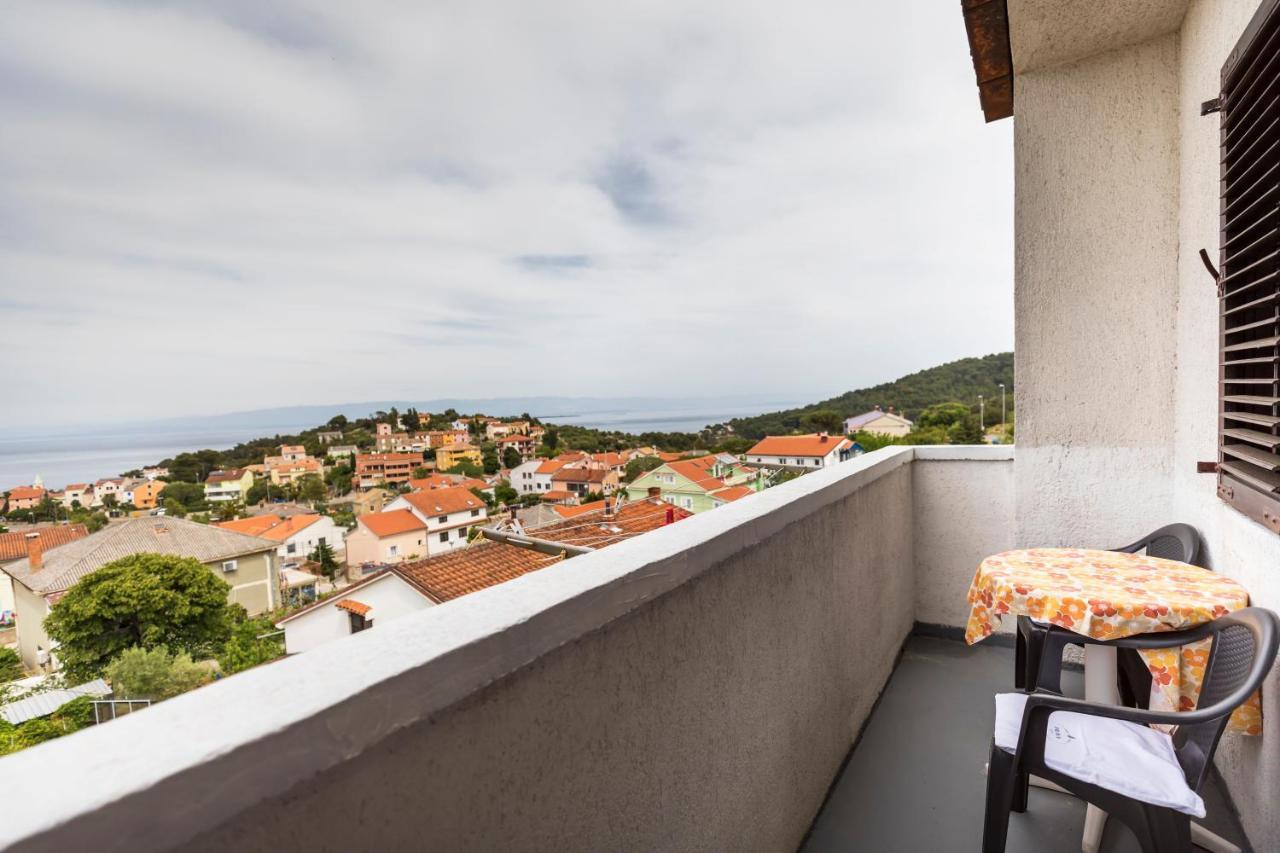 Apartment Muzic Mali Losinj Exterior photo